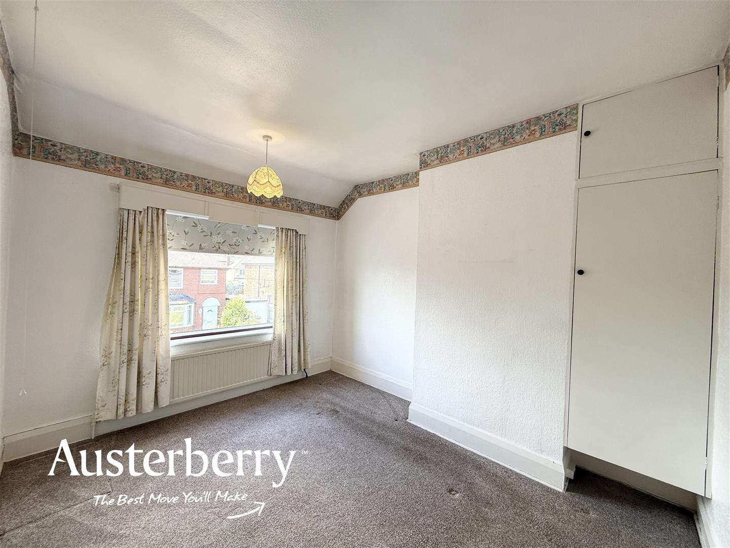 Laburnum Grove, Blurton, Stoke-On-Trent